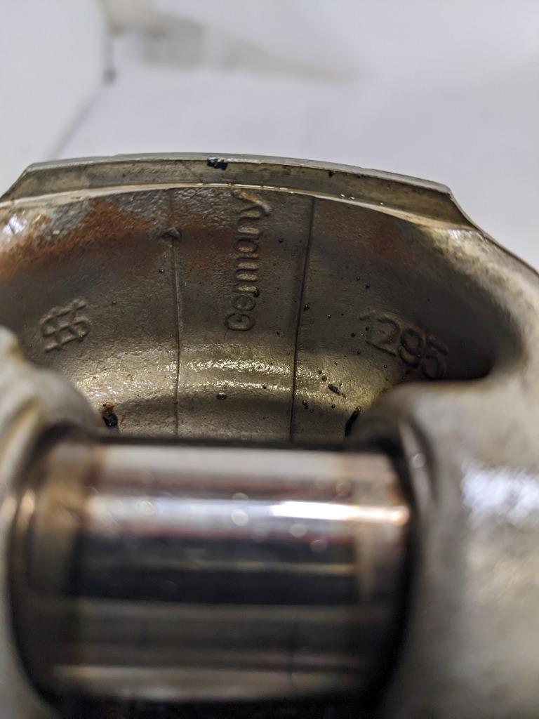 PORSCHE BOXSTER 987 05-08 PISTON CYLINDER (3) 09309481 USED 996G.LT3