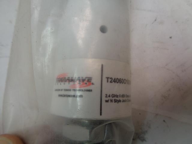 NEW TERRAWAVE 2.4 GHz 6 Dbi OMNIDIRECTIONAL ANTENNA T24060O10006 R6TC
