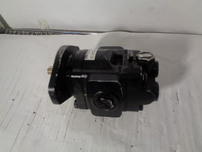 PARKER HANNIFIN ULTRA IRON MOTOR PGP/PGM SERIES 7029112218 NEW J2