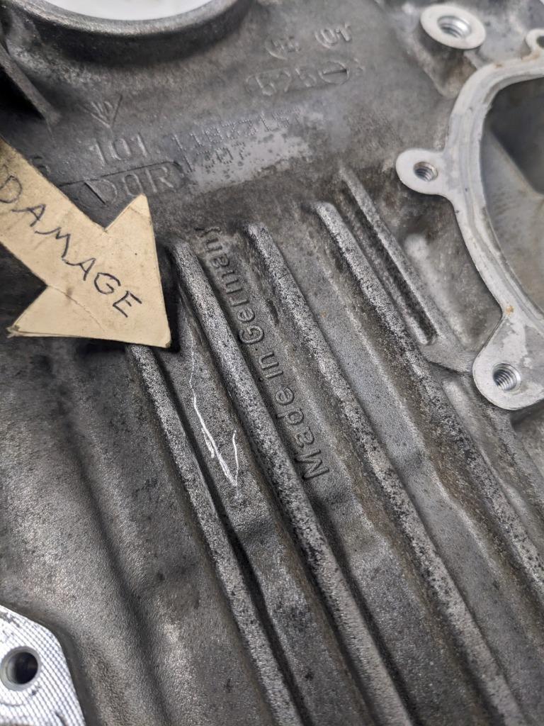 PORSCHE RIGHT/LEFT BARE ENGINE CASE FOR 97-04 BOXSTER 2.7L USED 996BGL2