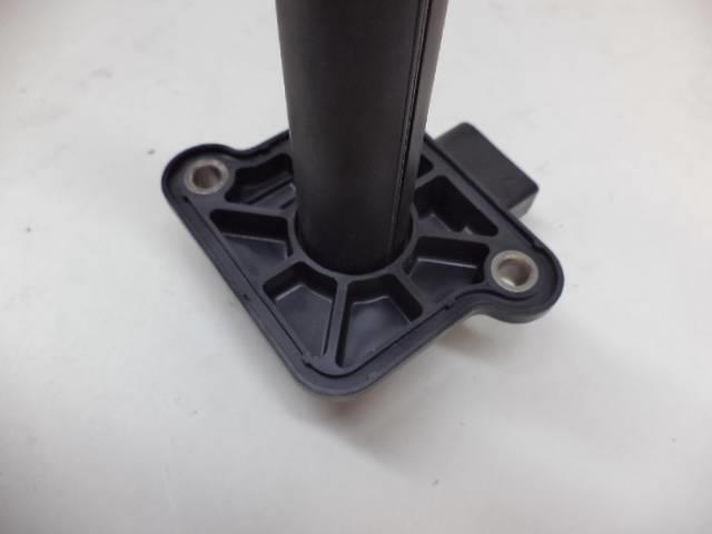 NEW IGNITION COIL for VOLKSWAGEN & AUDI 1.8L & 4.2L ENGINES 1AECI00063 R12TB