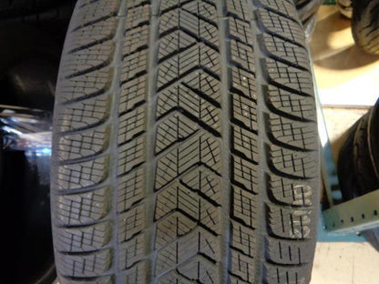PIRELLI SCORPION WINTER MO MERCEDES P 275 45 20 110V XL SNOW TIRE 2285300 BQ2