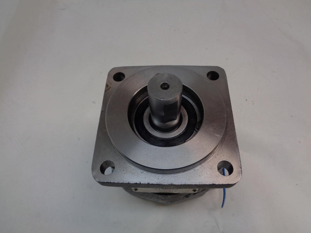 LABRIE PUMP HYP00181-M NEW J2