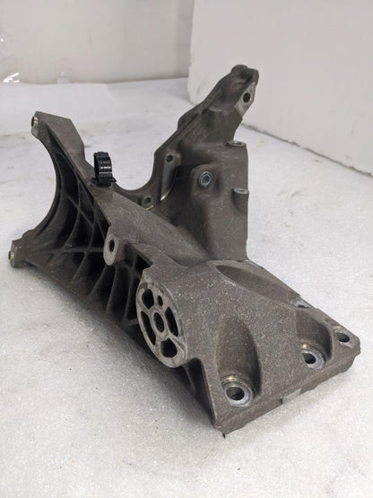 PORSCHE CAYENNE 4.5L LEFT ENGINE MOTOR BRACKET 9481022135R USED 996BGL