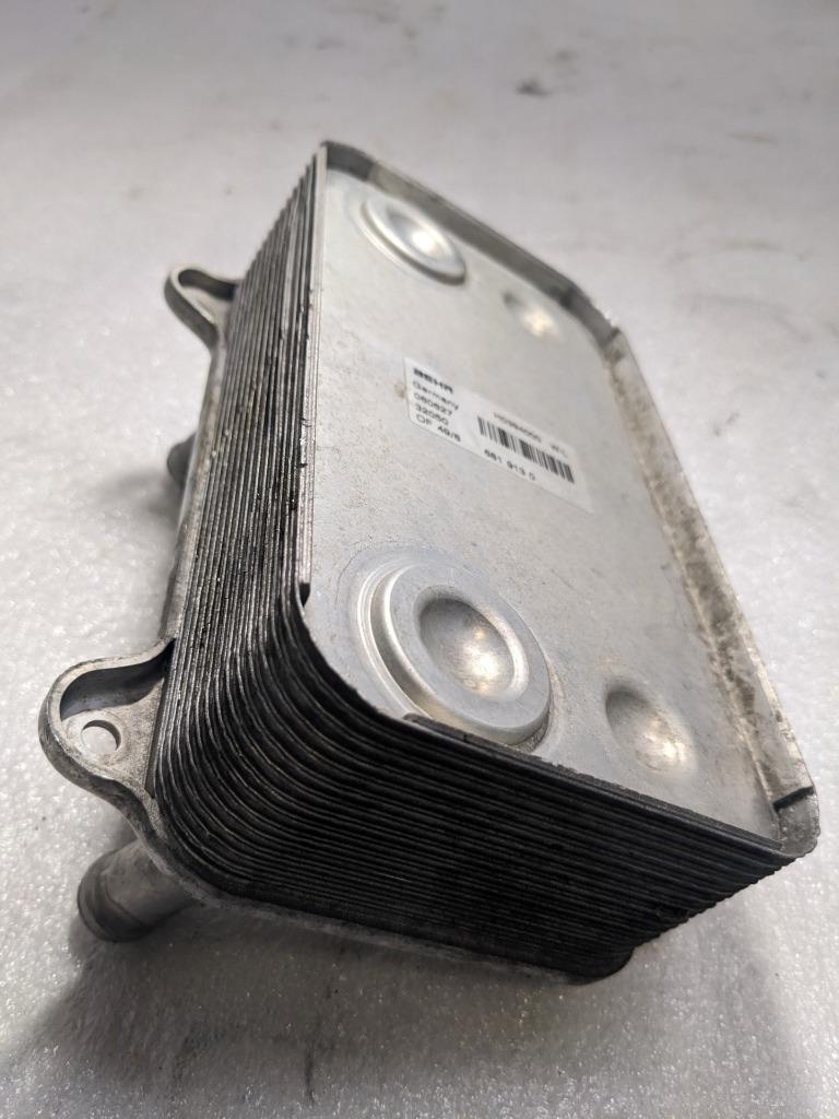 PORSCHE CAYENNE 4.5L ENGINE OIL RADIATOR COOLER 6819130 USED 996BGL