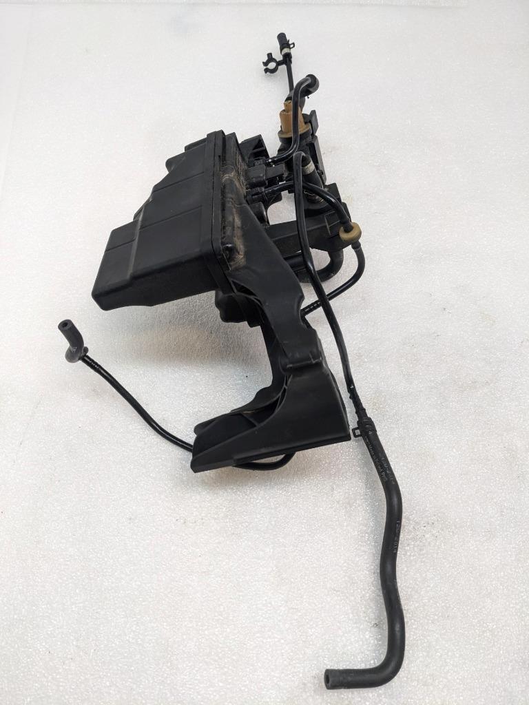 2015-18 PORSCHE PANAMERA VACUUM TANK RESERVOIR 94611013077 USED R22