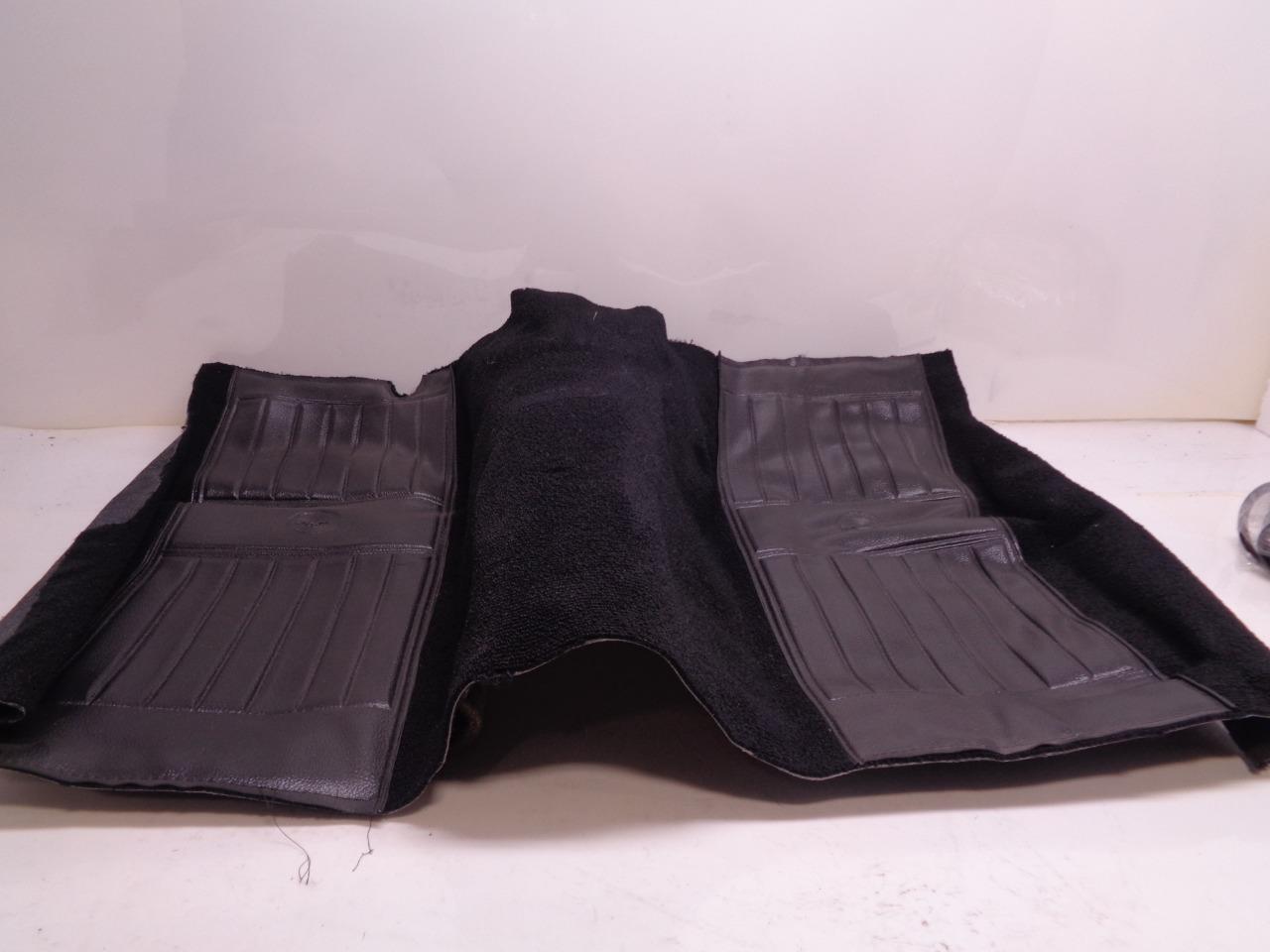 NEW GENUINE CLASSIC FORD MUSTANG CARPET BLACK WITH LOGO SR