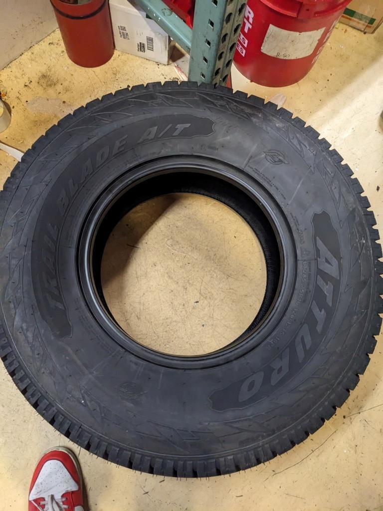 ATTURO TRAIL BLADE AT LT 285 75 16 126/123S LRE 10PLY TIRE TBATI0066644AZDF CQ2