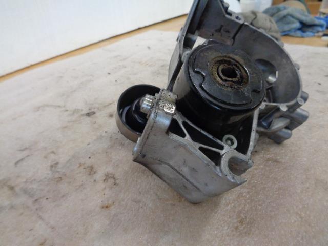 GENUINE USED PORSCHE PUMP BRACKET 996 102 160 3R FOR 2002 BOXSTER R31T4