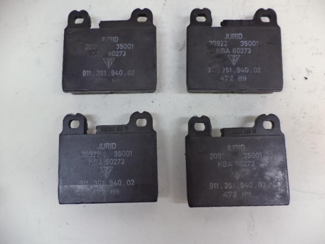 NEW SET OF GENUINE PORSCHE FRONT BRAKE PADS 911 351 950 03 R20T5