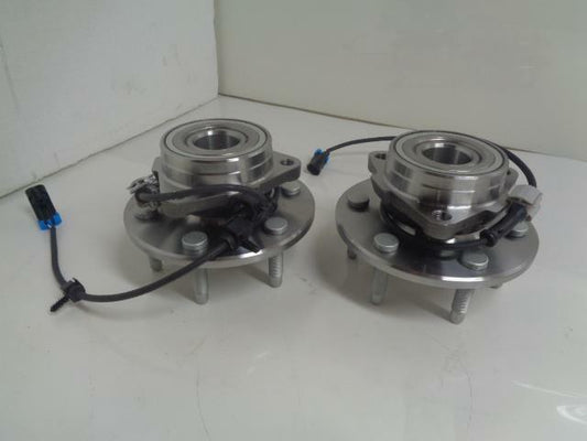 1 NEW FRONT PAIR (2) WHEEL HUB ASSEMBLY FOR CHEVY/GMC 6 LUG WHWQM-001M R8