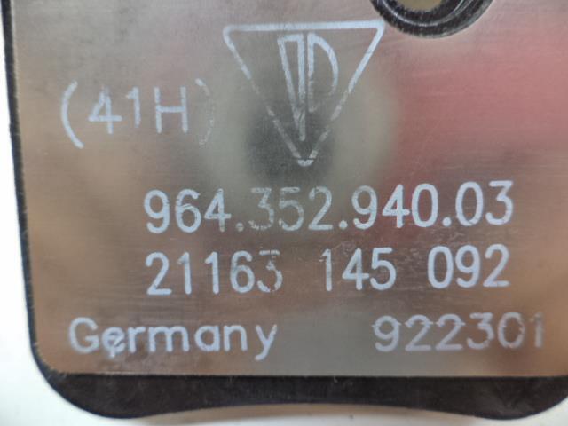 NEW GENUINE PORSCHE REAR BRAKE PADS 964 352 949 03 for 911 CARRERA 2 90-91 R20T5