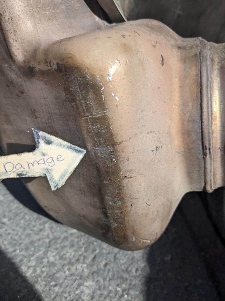 PORSCHE 99611102773 MUFFLER EXHAUST ASSEMBLY FOR 01-05 PORSCHE 911 996 USED B2