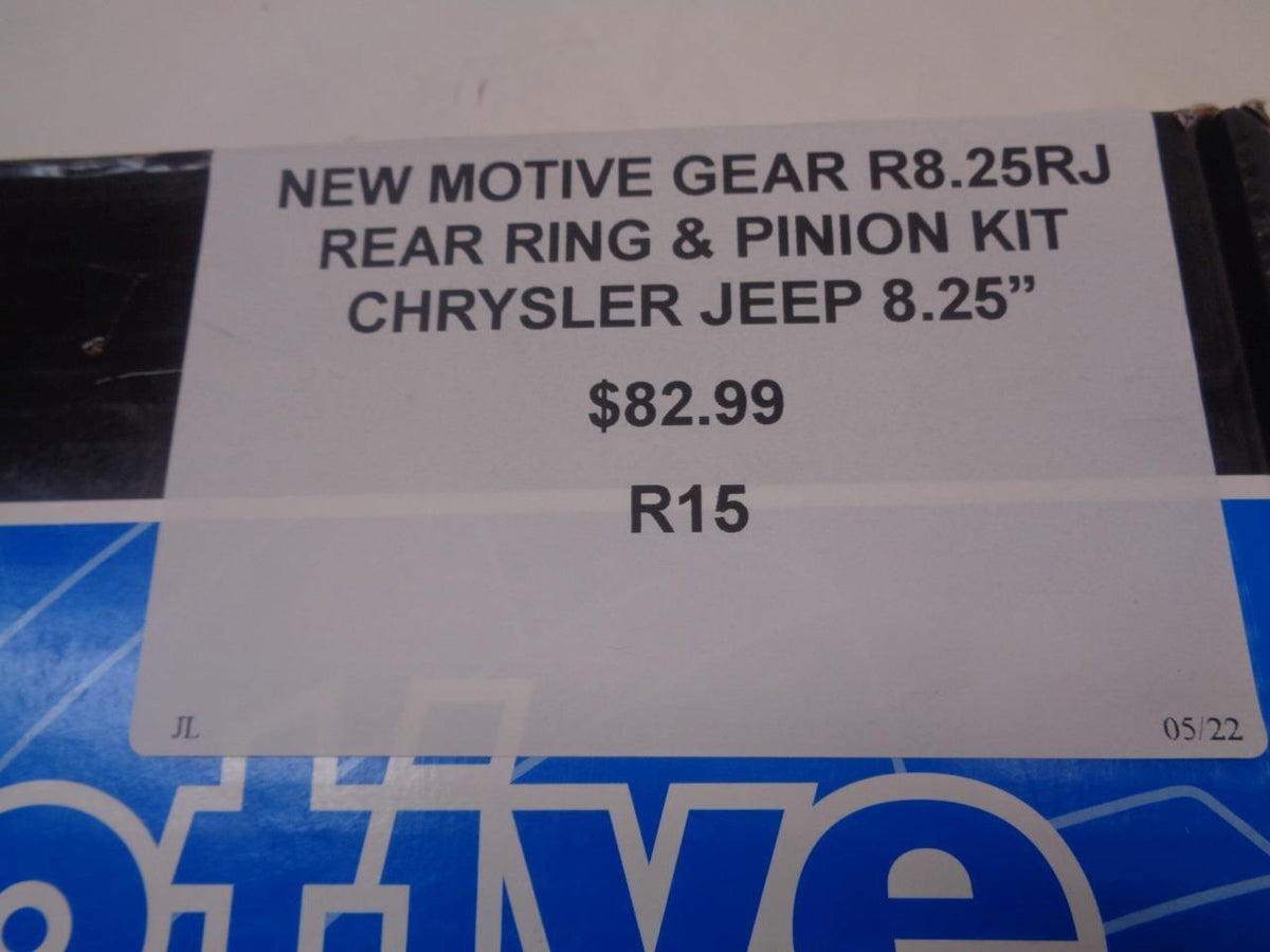 NEW MOTIVE GEAR REAR RING & PINION KIT CHRYSLER JEEP 8.25" R8.25RJ R15