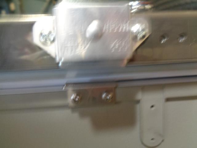 ENCEL 16QT PORTABLE 12/24V DC 110V/120V AC FRIDGE/FREEZER MT17F-U1 BSR