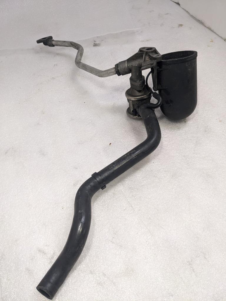 PORSCHE 911/996 VALVE VACUUM RESERVOIR PUMP 996113131R  USED 996BGL