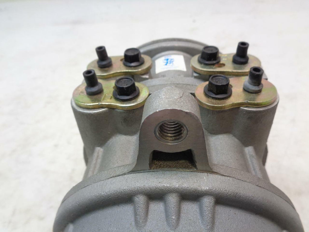 NEW READY AIRE 2060N AC COMPRESSOR (UNKNOWN FITMENT) R1