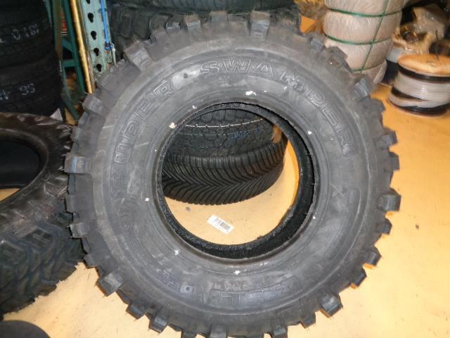 INTERCO SUPER SWAMPER TSL 33 12.50 16.50 LRD 8 PLY TIRE SAMSSR 53  BQ4