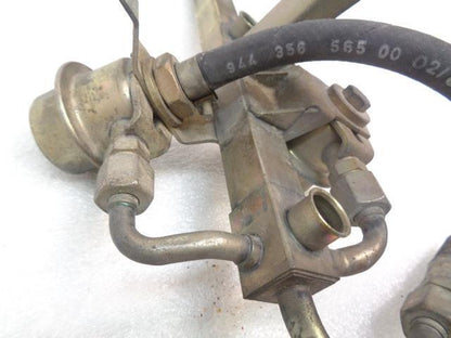 PORSCHE FUEL RAIL AND FUEL REGULATOR FOR 83-85 PORSCHE 944 USED R20