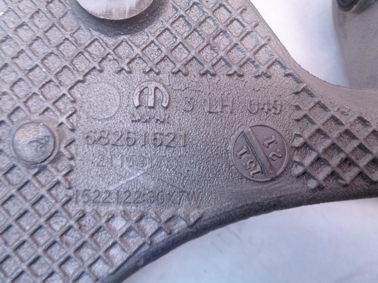 GENUINE MOPAR 2019-22 RAM 1500 LOWER CONTROL ARM LEFT FRONT 68261621 R11