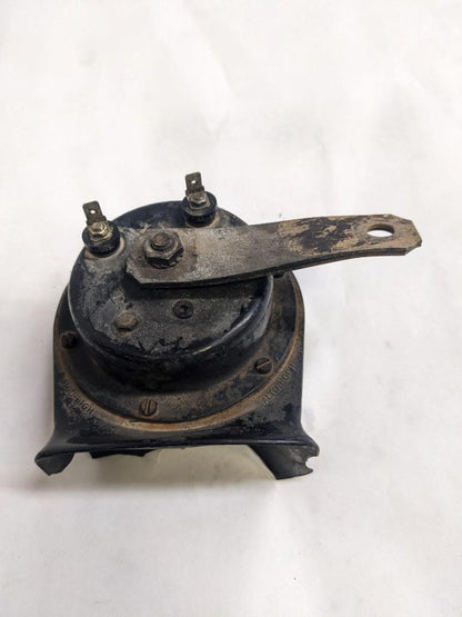 PORSCHE 84-91 944 LOW PITCH TONE ELECTRIC HORN SIREN MIXO TR129  USED R21T2