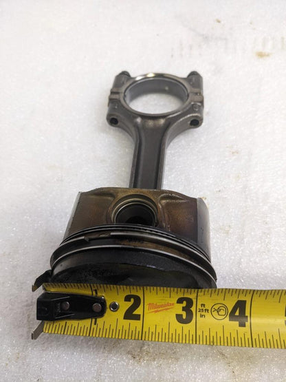 PORSCHE 996/911 CONNECTING PISTON RODS 9961031028R #4 USED 996BGL2T2