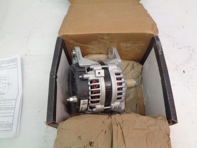 DELCO REMY 28SI ALTERNATOR 12V 160A 8600424 NEW R14