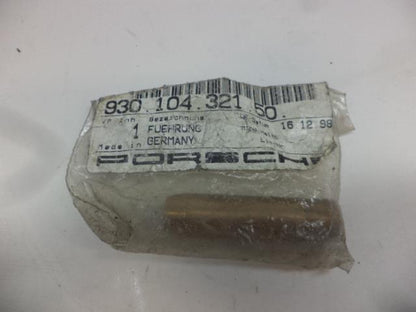 NEW GENUINE PORSCHE VALVE GUIDE 930 104 321 50 FITS 911 964 R20T5