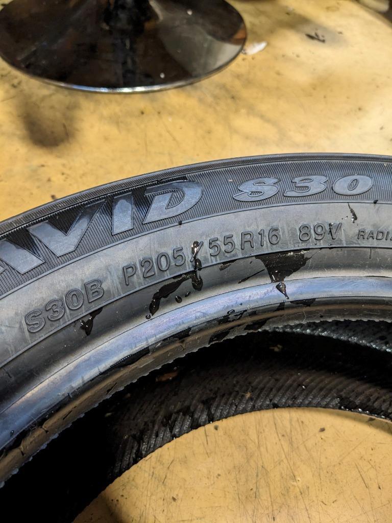YOKOHAMA AVID S30 P 205 55 16 89V SL TIRE 110193228 BQ4
