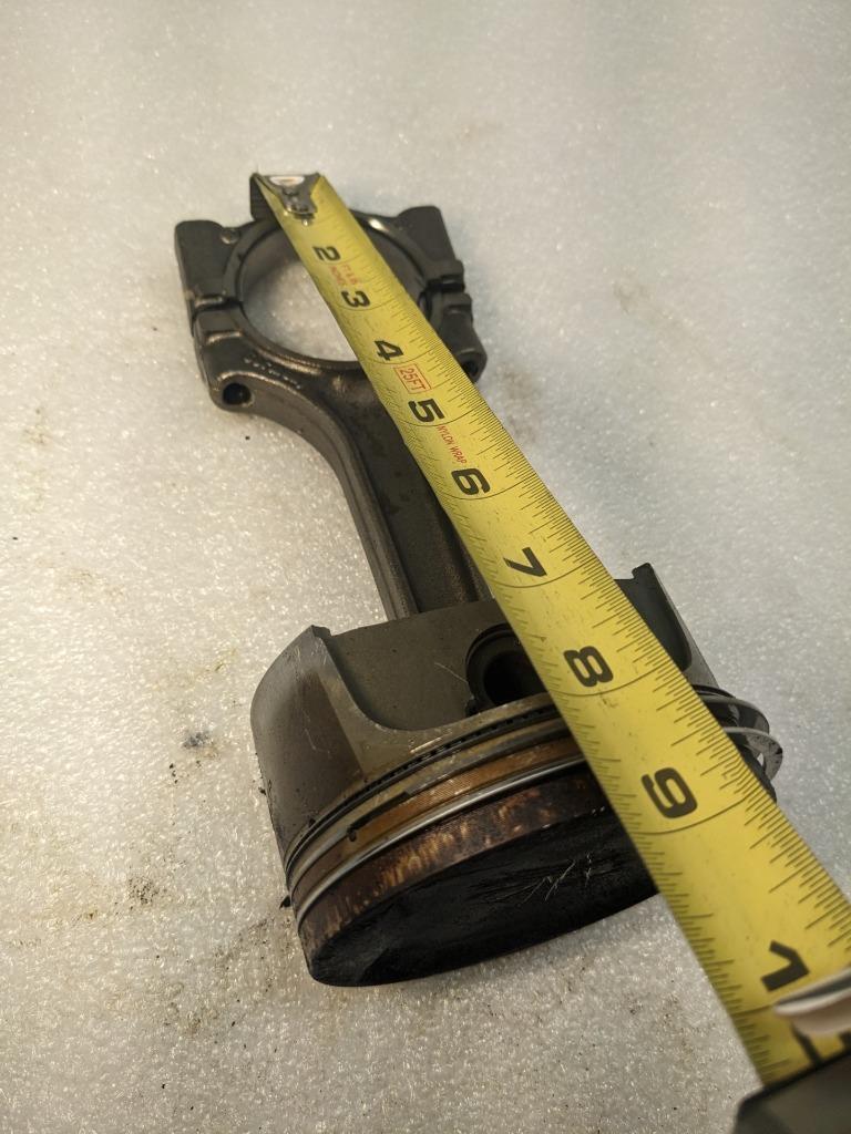 PORSCHE 986 BOXSTER 2.7L PISTON W/CONNECTING ROD #5 9961031028R USED 996GL2T1