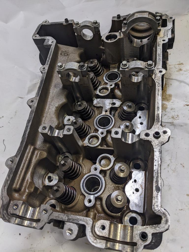 PORSCHE BOXSTER 987 05-08 COMPLETE CYLINDER HEAD 996104102CR USED 996G.L B3B2