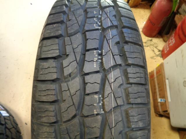 1 ATLAS CROSSWIND A/T P 265 70 17 115T SL ALL TERRAIN TIRES 221010375 BQ4