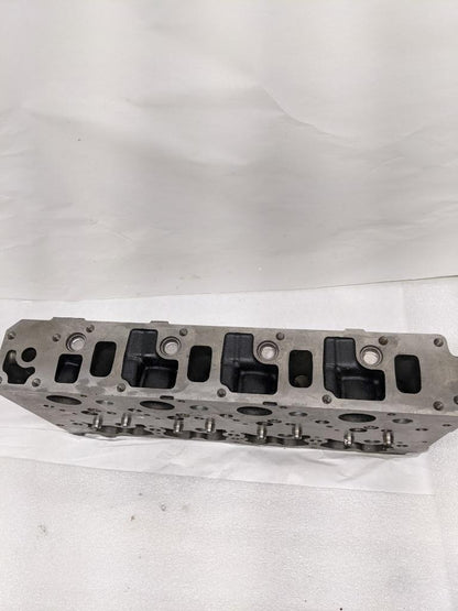 NEW HOLLAND CYLINDER HEAD FITS IVECO ENGINE(S) FC5CE5454 504389002 USED I2