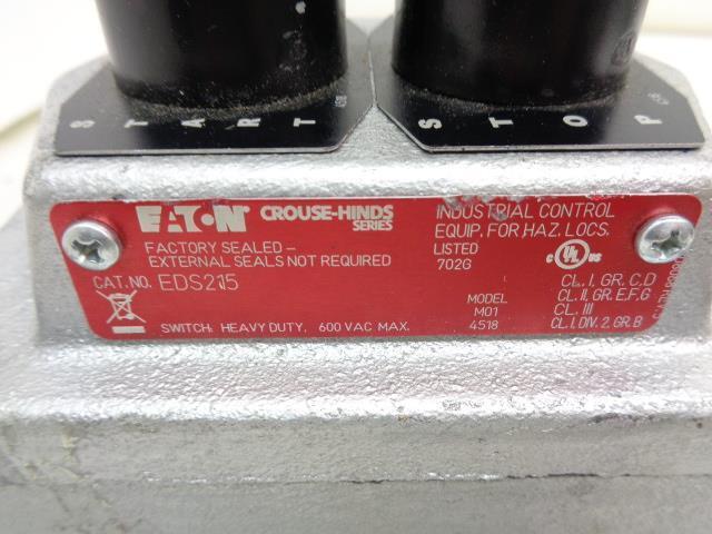 NEW EATON CROUSE-HINDS STATION ON OFF SWITCH EDS215 R33T1