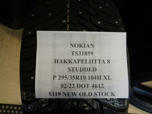 1 New Tire NOKIAN Hakkapeliitta 8 Studded 295 35 19 104H XL TS31859