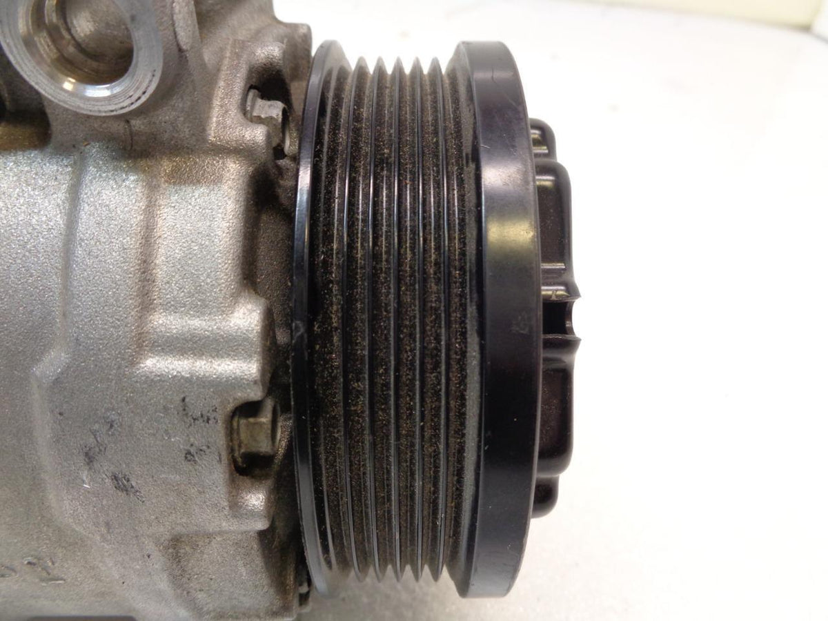 NEW DENSO 447220-8250 AC COMPRESSOR (UNKNOWN FITMENT) R2