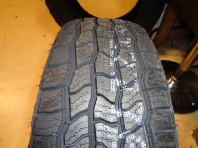 COOPER DISCOVERER AT3 4S BSW P 235 70 16 106T SL TIRE 171052002 CQ1