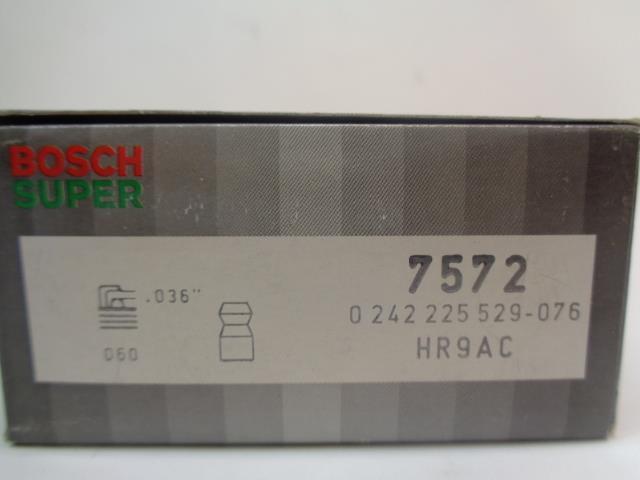 BRAND NEW BOSCH GMC SUPER SPARK PLUG 10 PACK 7572 R13T3