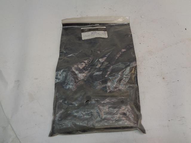 NEW 6 PACK OF BENTLEY EXHAUST RUBBER MOUNTS RE13478 R12TA