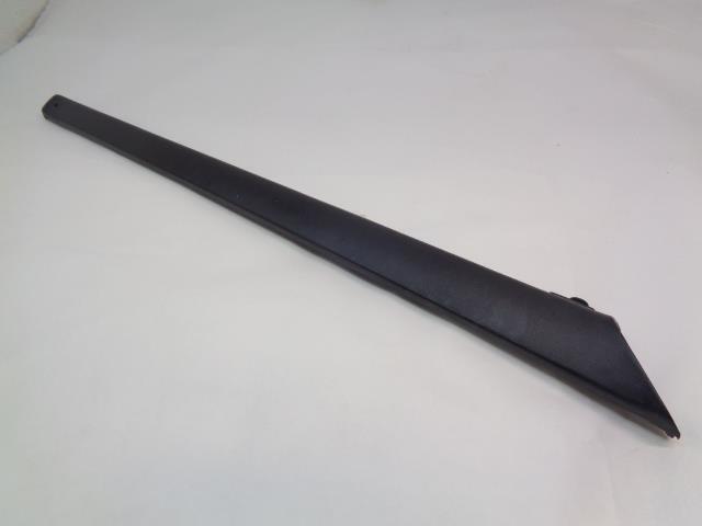 PORSCHE 99355508400 UPPER RIGHT SIDE DOOR PANEL COVER STRIP FOR 911 993 USED R20