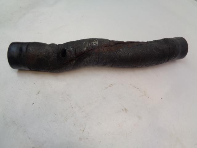 PORSCHE 928 AIR INTAKE HOSE 928 110 272 13 R20