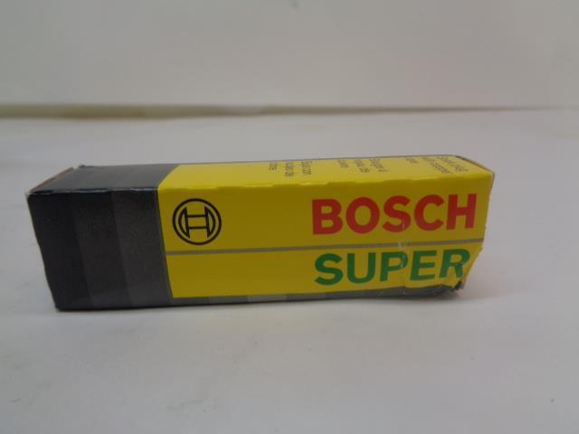 BRAND NEW BOSCH SUPER SPARK PLUG NISSAN ACURA HONDA 10 PACK 7553 R13T3