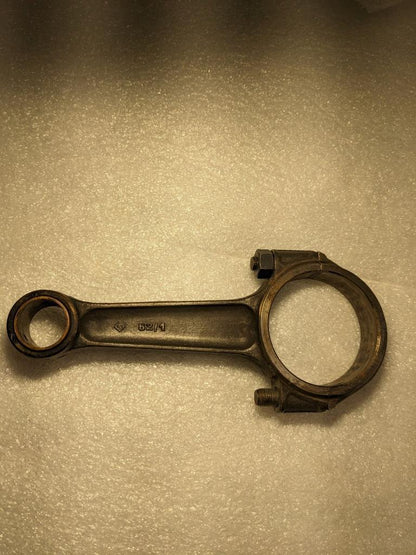 PORSCHE 356 CONNECTING ROD #6 50203105 62/1 USED R24