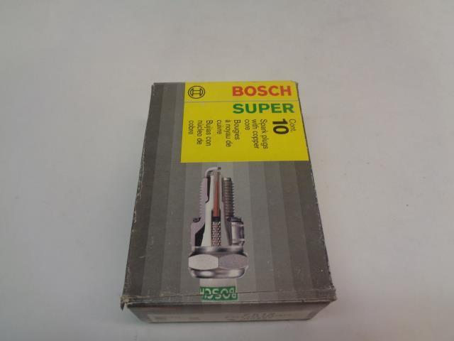 BRAND NEW BOSCH CHEVY GMC SUPER SPARK PLUG 10 PACK 7512 R13T3