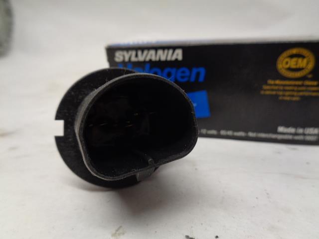 4 PACK NEW SLYVANIA HALOGEN 9004 ST/2 12V 65/45 WATTS HEADLIGHT BULB R17