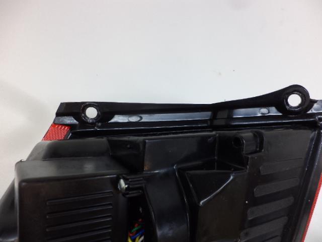 Porsche 911 (996) Aftermarket Tail Light Passenger Side R25