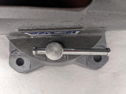 WILTON Mechanics Pro Vise 8” Jaw Width 8-1/2" Jaw Opening 360 Swivel Base B2 NEW