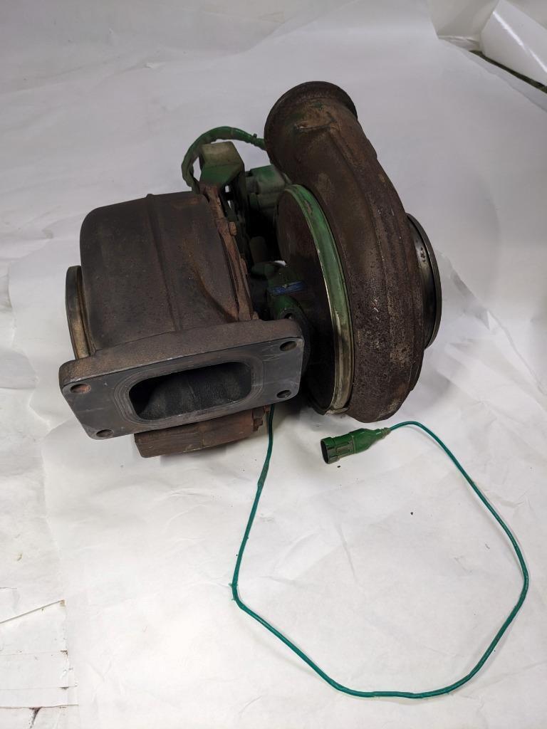 JOHN DEERE/BORGWARNER RE535841 WITH 177473 ACTUATOR USED E2