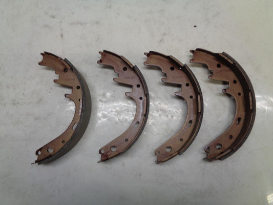 NEW PBR BRAKE SHOE SET  2141AT582 SET R5