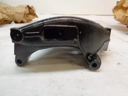 REFINISHED ALTERNATOR AND AC COMPRESSOR MOUNTING BRACKET 944 126 123 5R R25T8